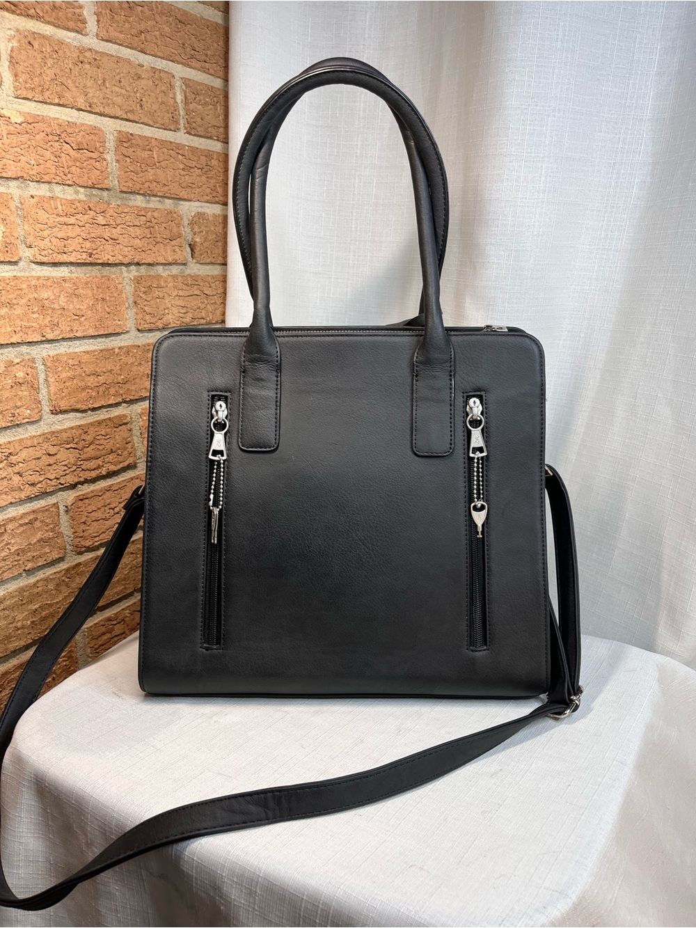 Browning Concealed Carry Purse Black Tote CCW Bag Holster Crossbody Buckmark